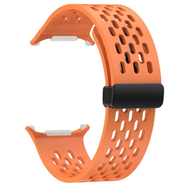 Samsung Galaxy Watch Ultra (47mm) Hullet Silikone Rem med Magnetisk Spænde - Orange For Cheap