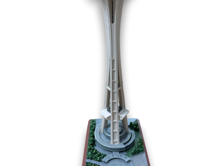 13  Large Resin Space Needle Statue Supply